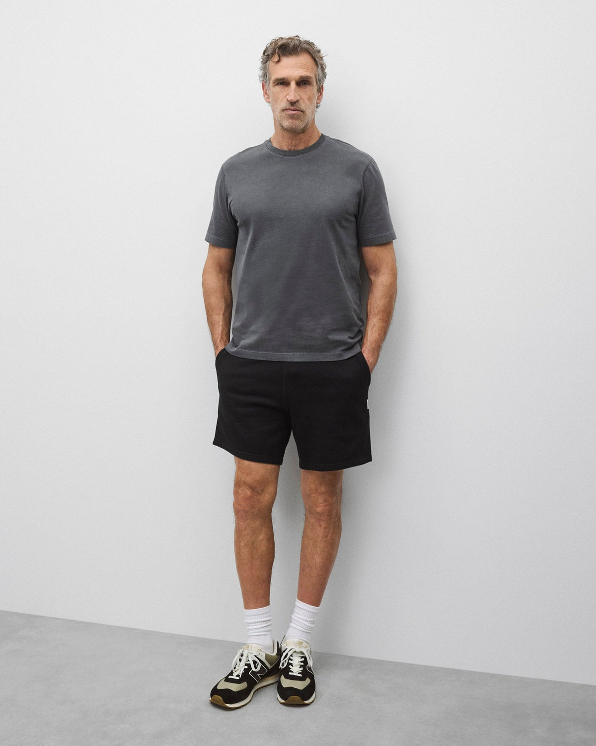 Midweight Terry Standard Sweatshort 7"