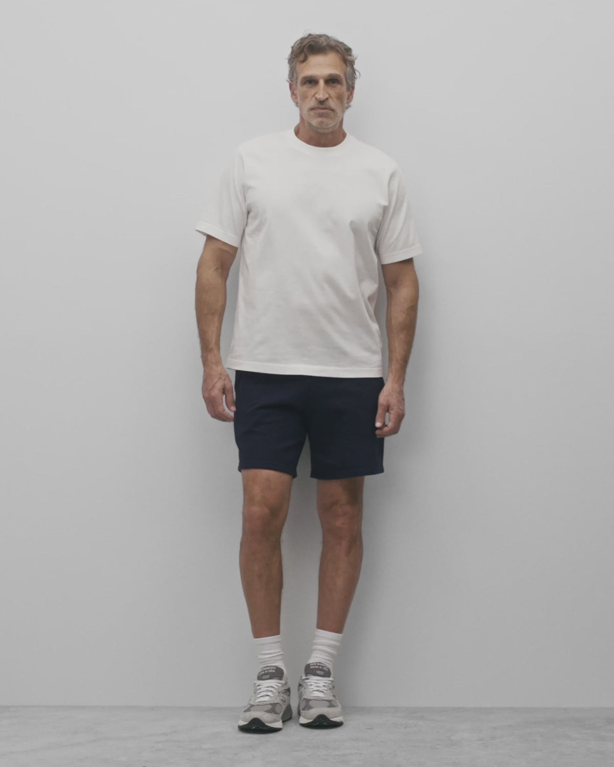 Midweight Terry Standard Sweatshort 7"v